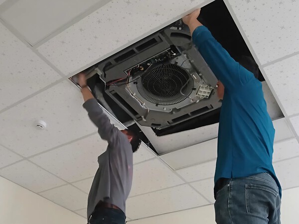 Vệ Sinh Máy Lạnh Tại Mỹ Phước